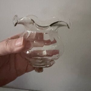 vintage Homco clear glass ruffle top peg votive cup candle holder.